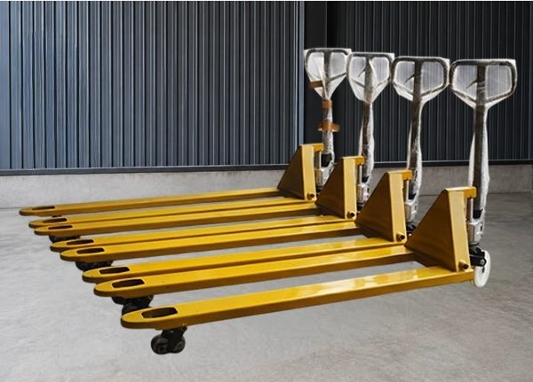 Extra-long fork pallet truck