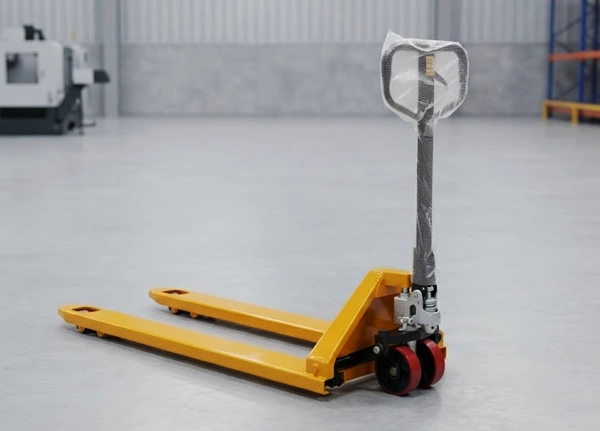 Polyurethane wheel hand pallet truck
