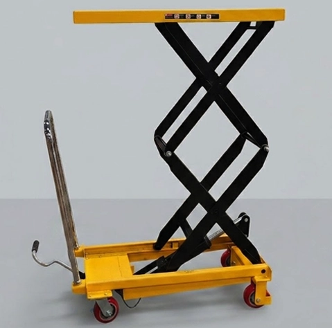 Hydraulic Mobile Scissor Lift 800 Kg Side View