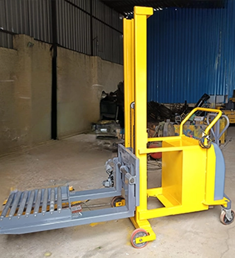 Semi Electric Die Loader Stacker 500 Kg view 2