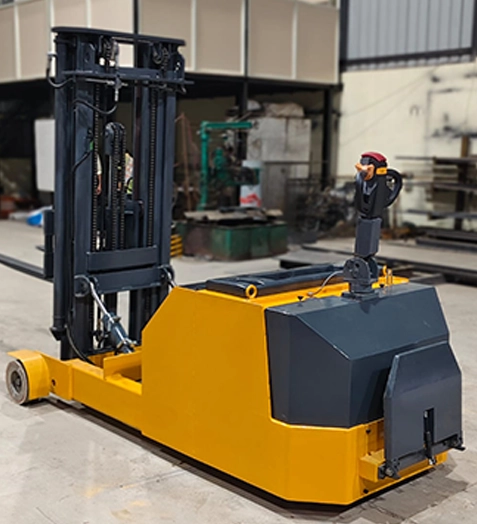 Battery Operated Counter Balance Stacker 2000 Kg view 1