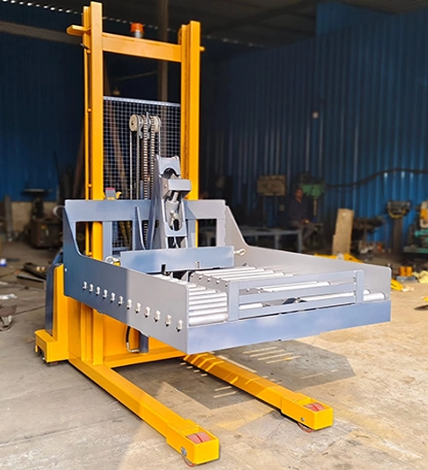 Battery Operated Die Loader Stacker 2000 Kg view 1