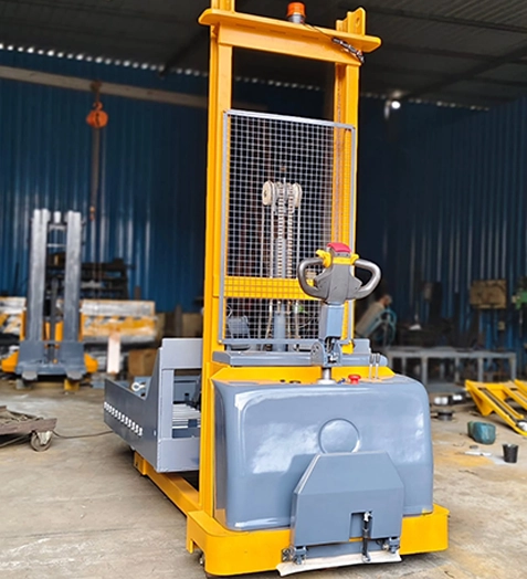 Battery Operated Die Loader Stacker 2000 Kg view 3